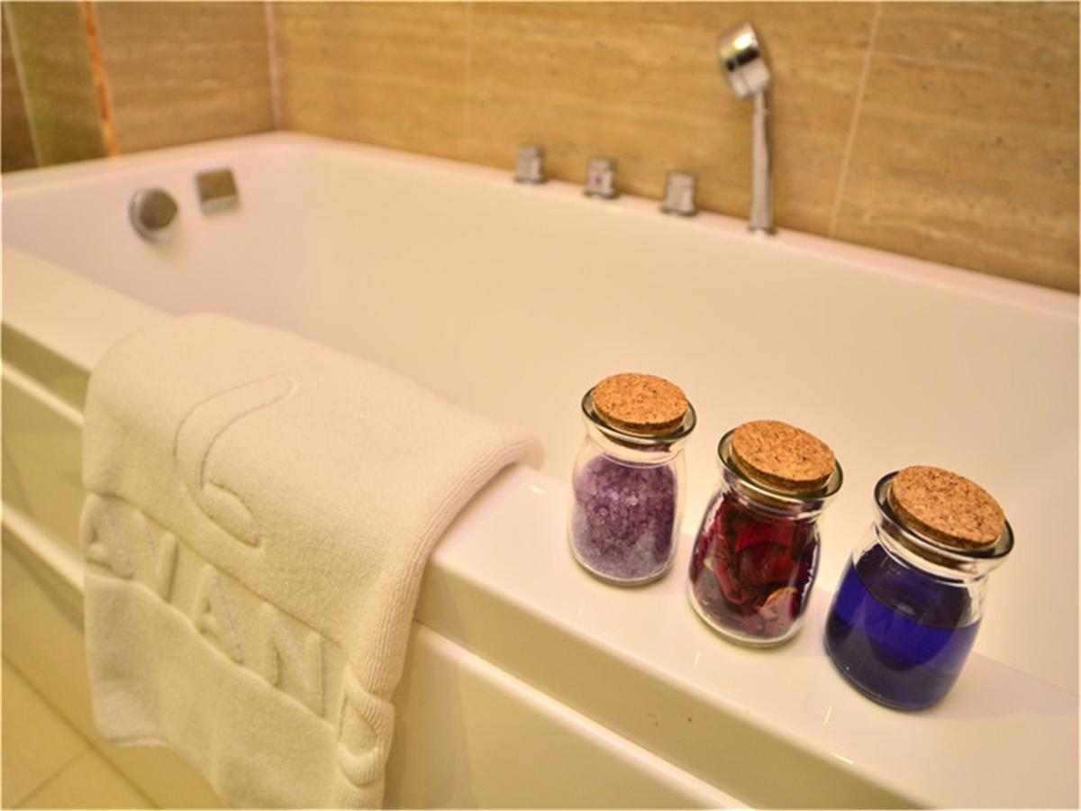 Lavande Hotel Wuhan Railway Station Екстериор снимка