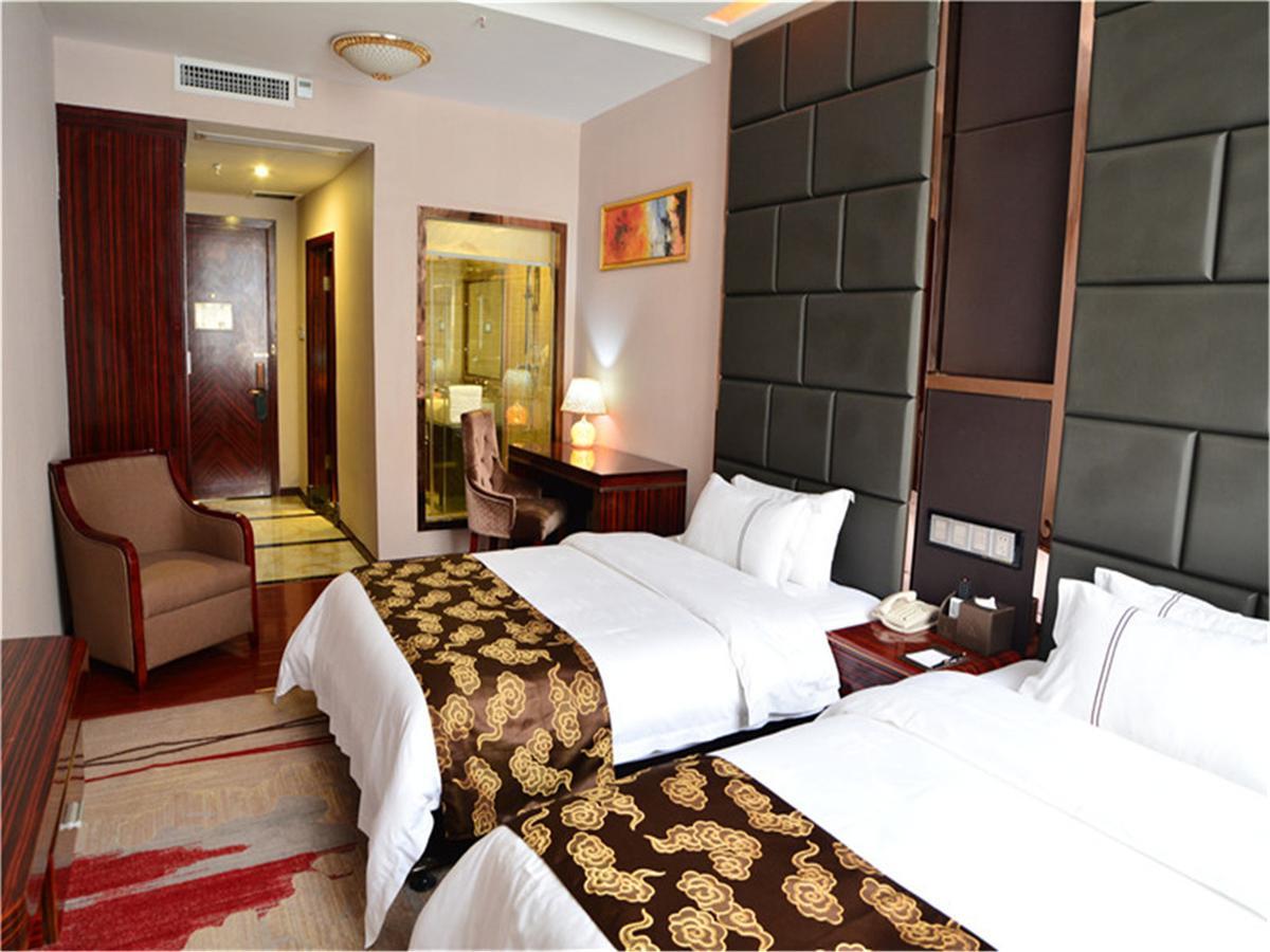 Lavande Hotel Wuhan Railway Station Екстериор снимка