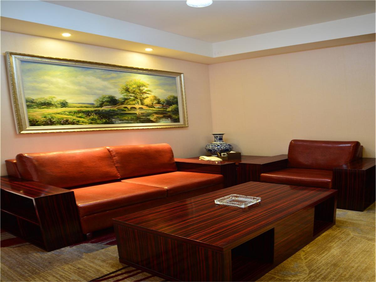 Lavande Hotel Wuhan Railway Station Екстериор снимка