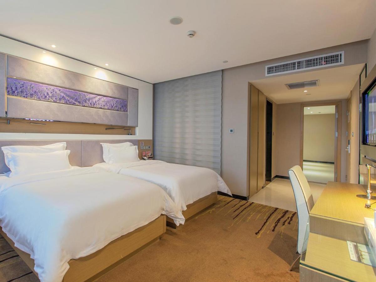 Lavande Hotel Wuhan Railway Station Екстериор снимка